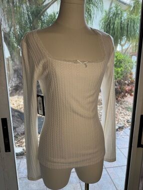 Hem & Thread Women's Long Sleeve Square Neck Cable Knit Top in White NWT